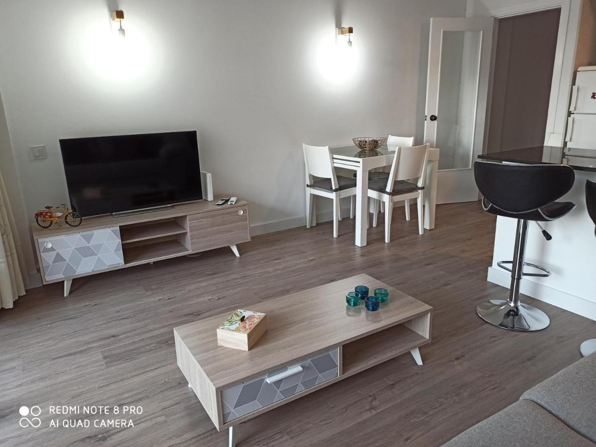 Apartaments Familiar Cerca Port Aventura Salou Bagian luar foto